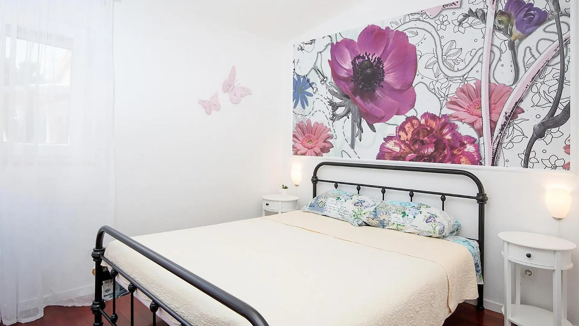 Tatil Evi Beautiful Home In Valbandon With Kitchen Hırvatistan